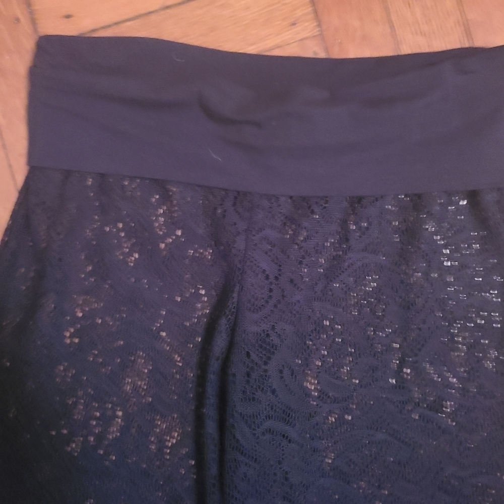 Lace pants - Picture 2 of 5